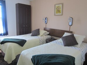 Wifi gratis y ropa de cama