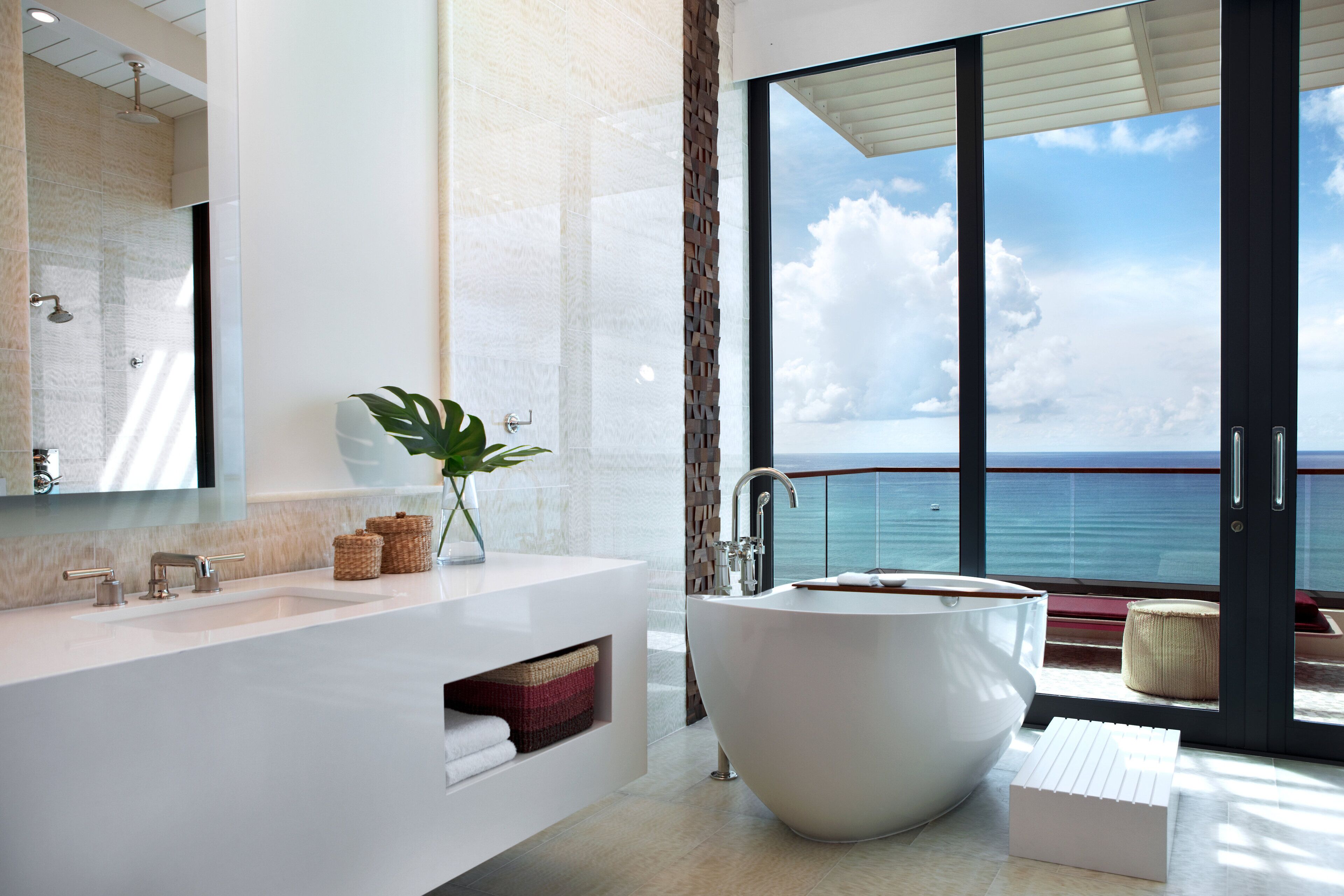 presidential suite, 2 bedrooms, oceanfront | bathroom | designer toiletries, hair dryer, bathrobes, slippers