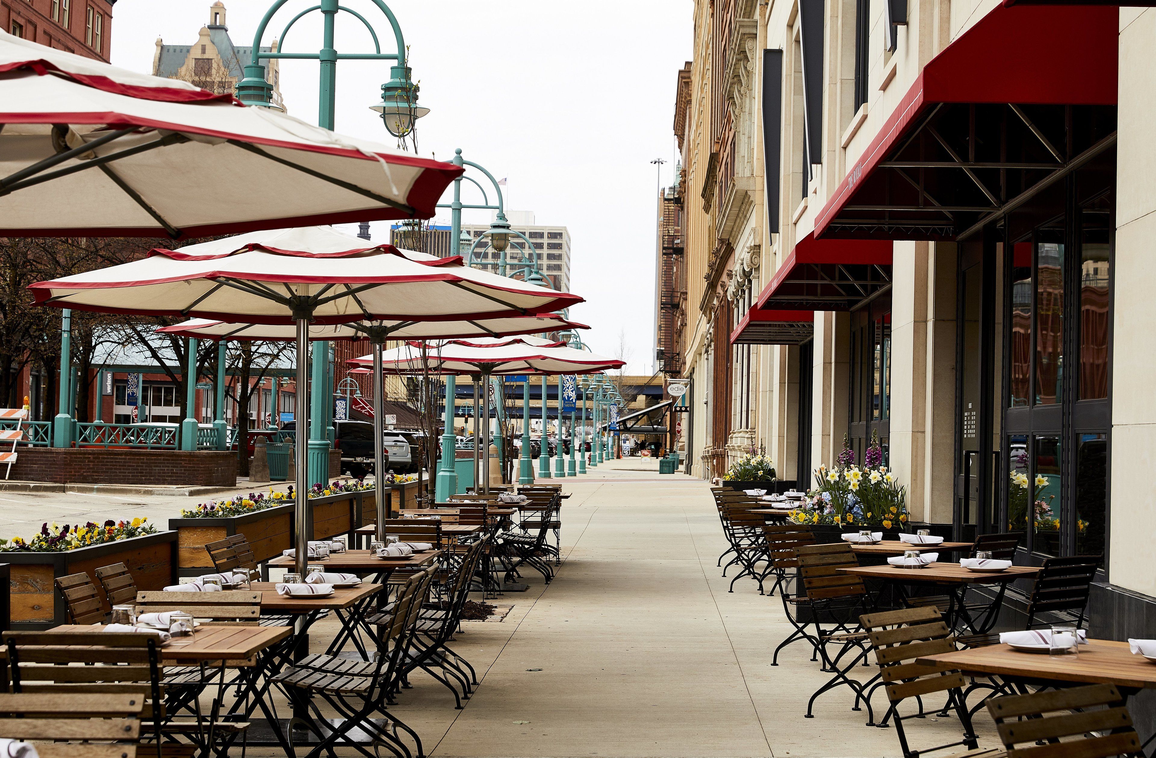 Breakfast, lunch, dinner served; Mediterranean cuisine 