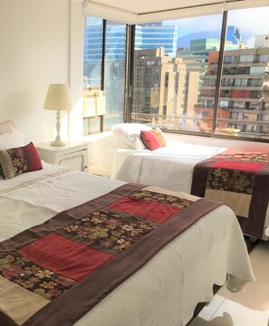 Premium bedding, in-room safe, iron/ironing board, free WiFi - VIP Home Apart Hotel (Santiago)
