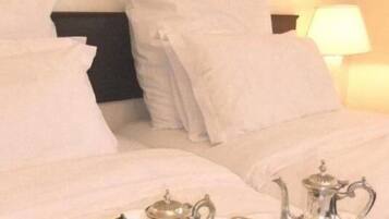 Rollaway beds, free WiFi