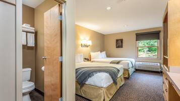 In-room safe, desk, iron/ironing board, free WiFi