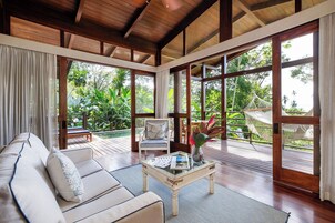 Luxury Casita with Plunge Pool | Premium bedding, in-room safe, individually decorated