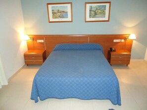 Double or Twin Room | Premium bedding, minibar, in-room safe, desk - Hotel Mar Menor (San Javier)