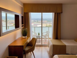 Superior Double or Twin Room | Desk, free WiFi, bed sheets