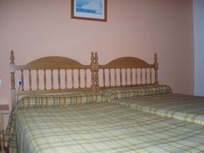 1 bedroom, in-room safe, free cots/infant beds, rollaway beds