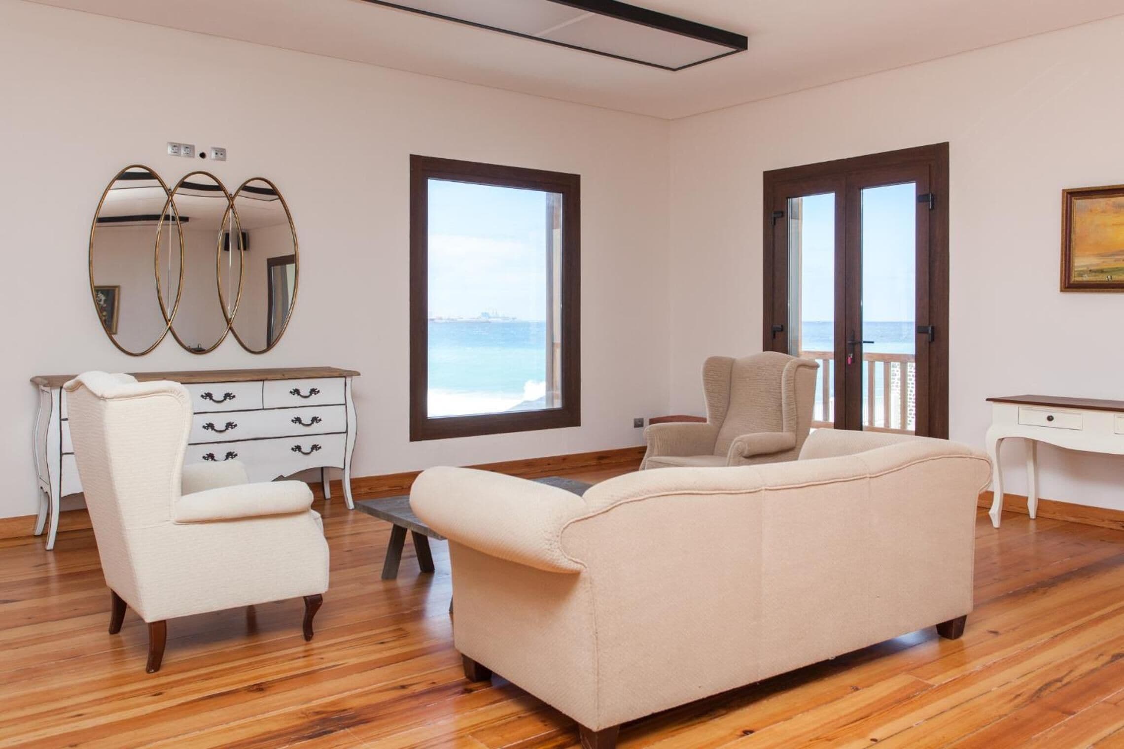 32-inch flat-screen tv with cable channels, tv