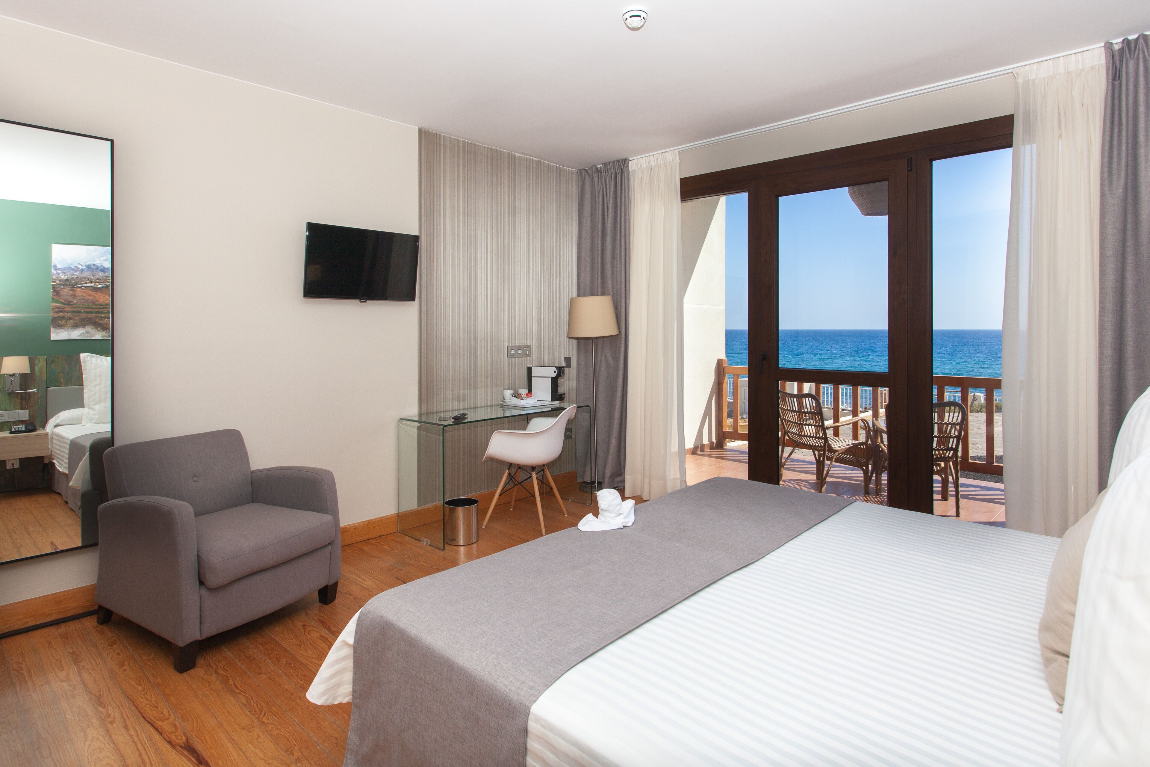 Double Room, Balcony (2 Adults + 1 Child) | Minibar, desk, blackout drapes, soundproofing