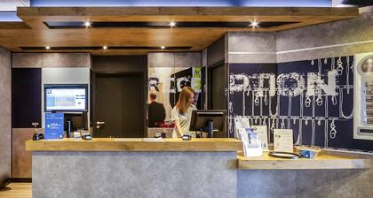 ibis budget Courbevoie Paris la Defense 1