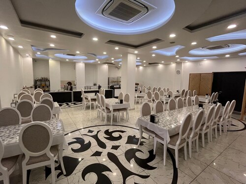 Garra Hotels