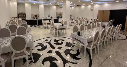 Garra Hotels