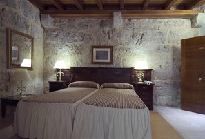Room - Señorio de Olmillos (Sasamon)