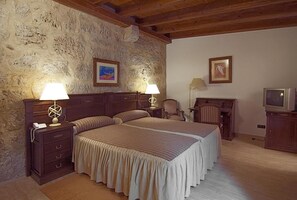 Room - Señorio de Olmillos (Sasamon)