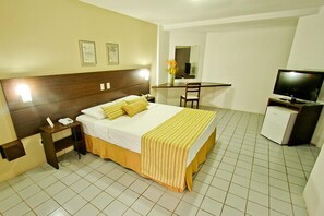 Minibar, màn/rèm cản sáng, truy cập Internet không dây miễn phí 