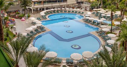 Senza Grand Santana Hotel