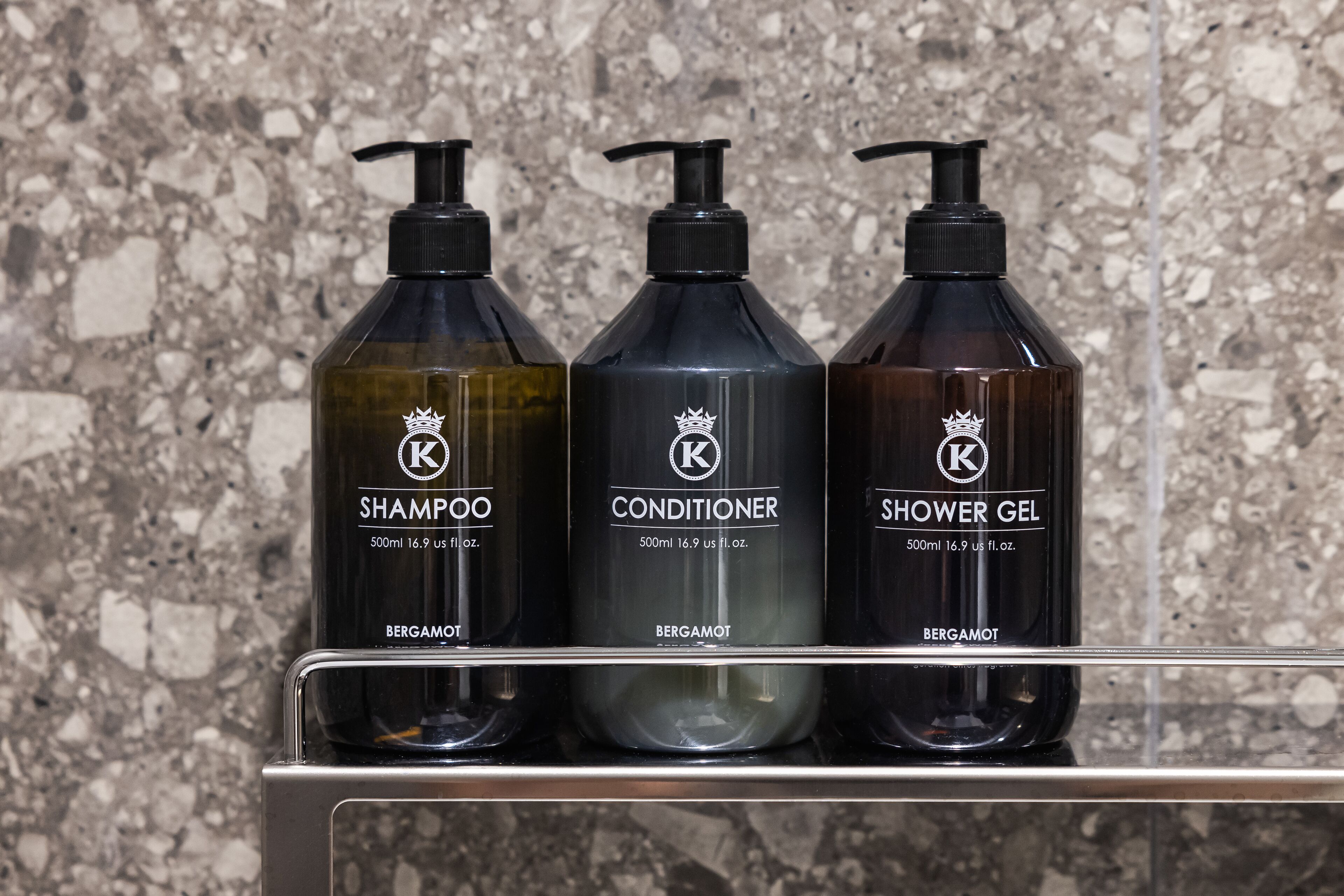 combined shower/bathtub, deep-soaking bathtub, hair dryer, slippers