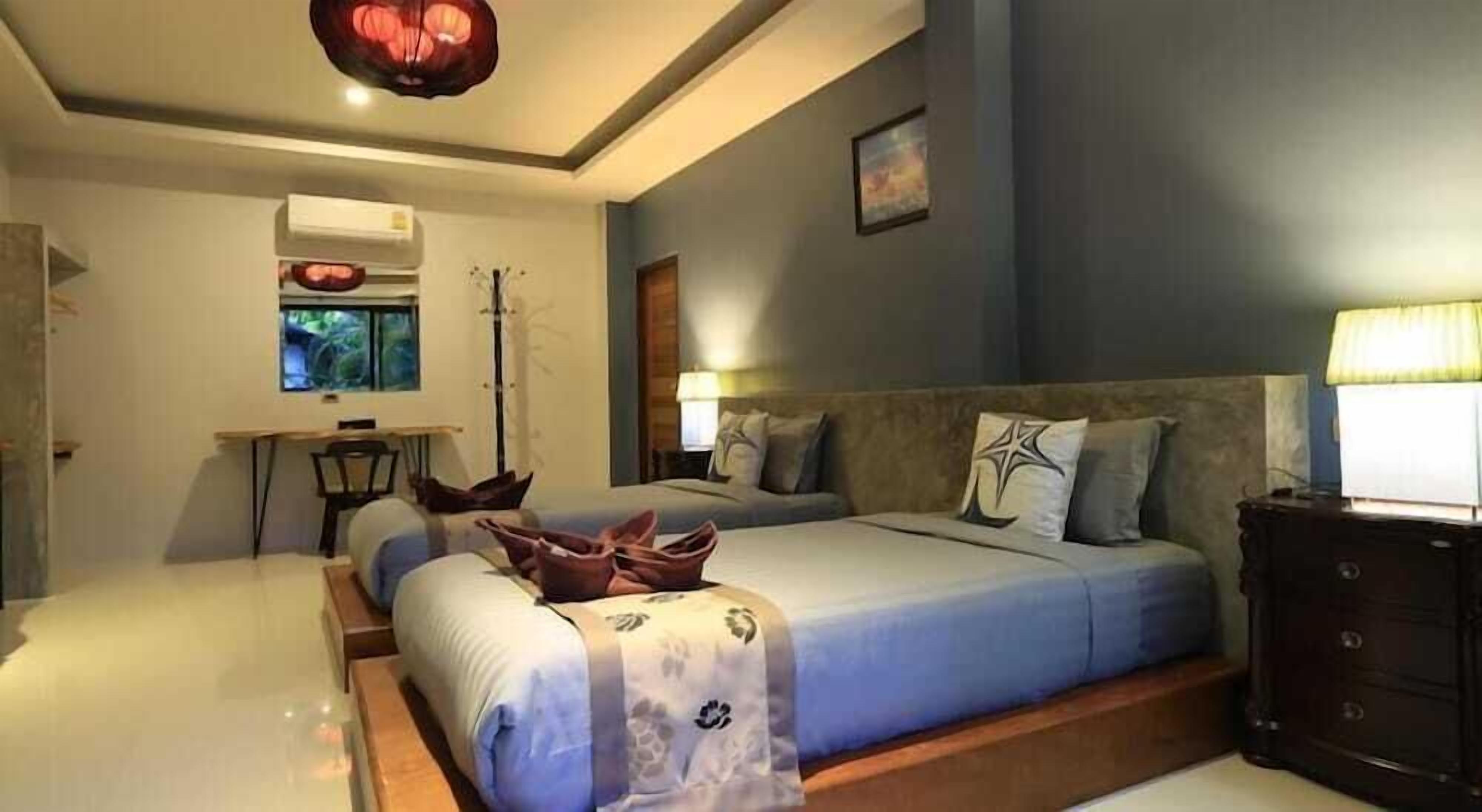In-room safe, desk, blackout curtains, bed sheets