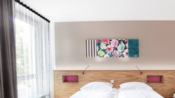 Literie de qualité supérieure, coffres-forts dans les chambres, bureau