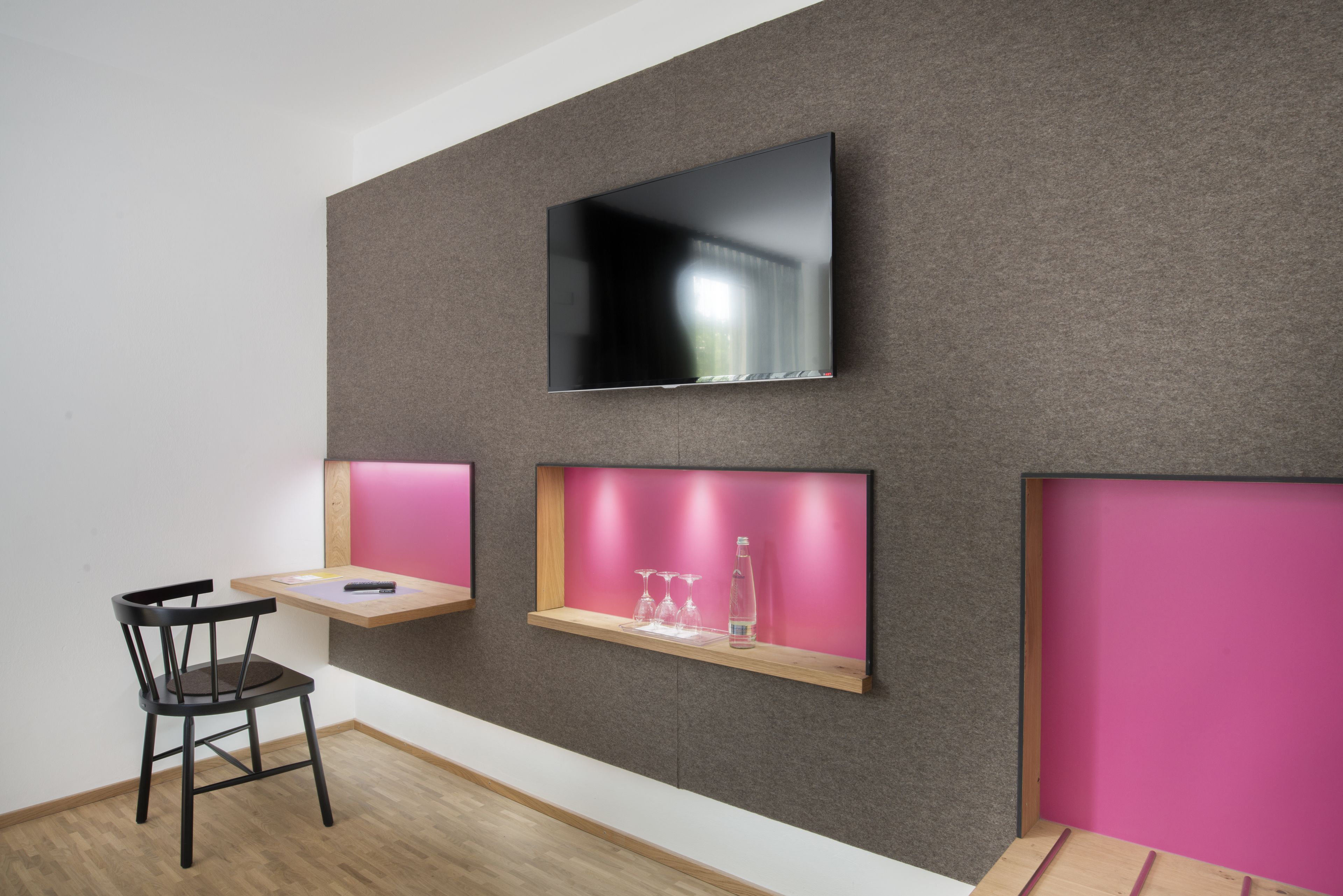 premium bedding, in-room safe, desk, soundproofing