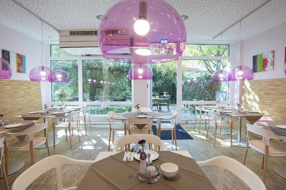 fab Hotel