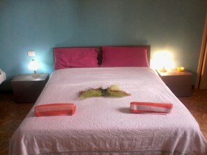 Desk, rollaway beds, free WiFi - B&B Imbriani 117 (Catania)
