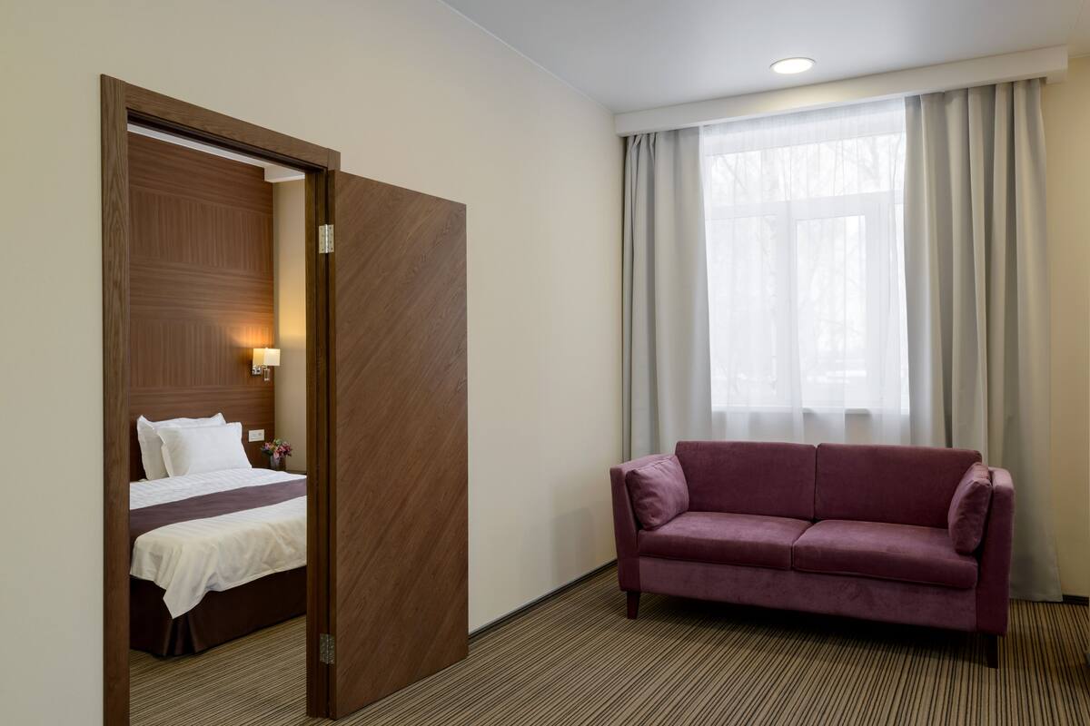 Minibar, in-room safe, desk, blackout drapes