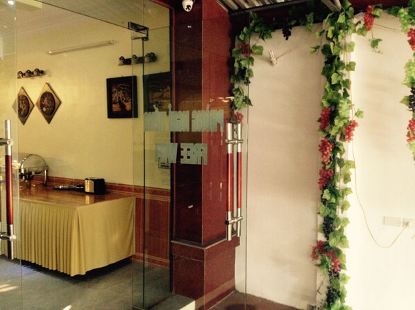 Check-in/check-out kiosk - Haap Airport View Apartment (Hanoi)