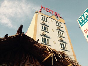 Exterior - Haap Airport View Apartment (Hanoi)