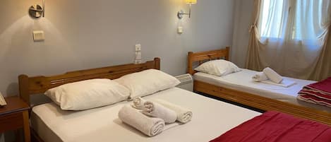 Desk, free WiFi, bed sheets