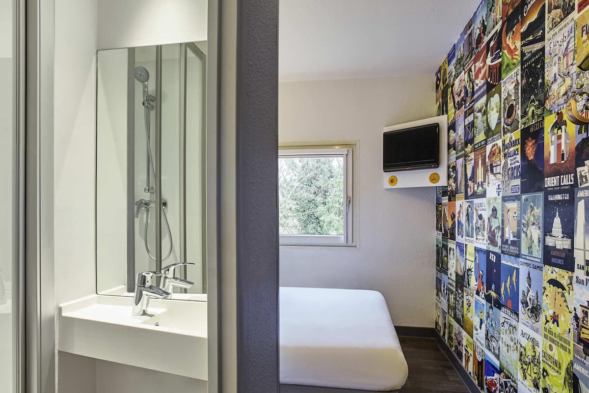 Chambre, 1 lit double, salle de bains privée (Cabrio) | Literie de qualité supérieure, décoration personnalisée