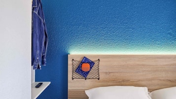 Premium bedding, individually decorated, individually furnished, desk