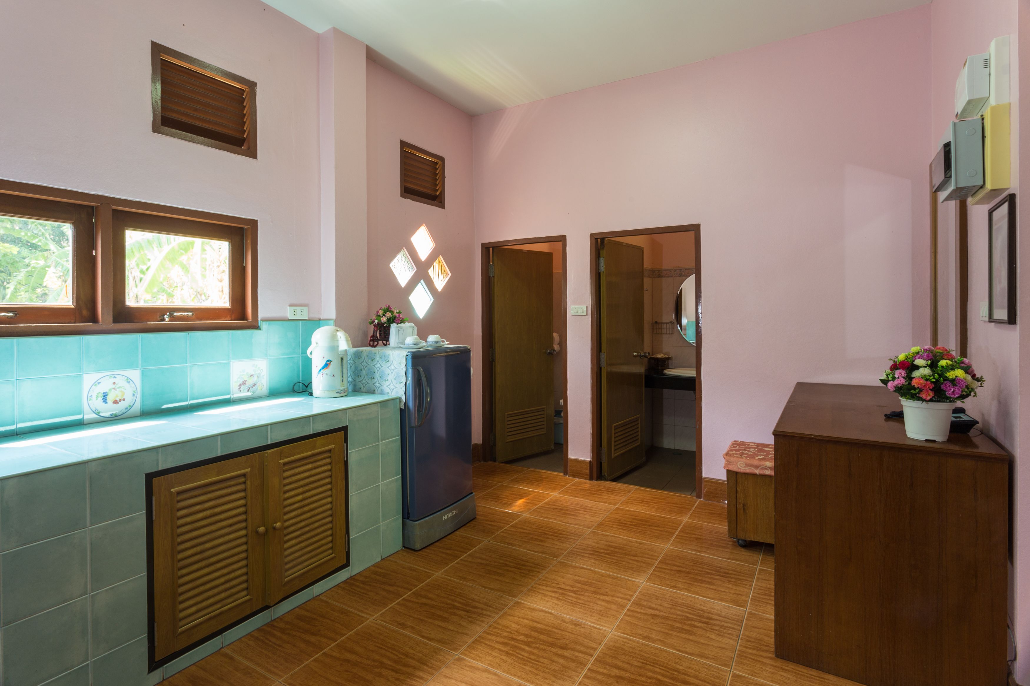 deluxe room garden | in-room safe, free wifi