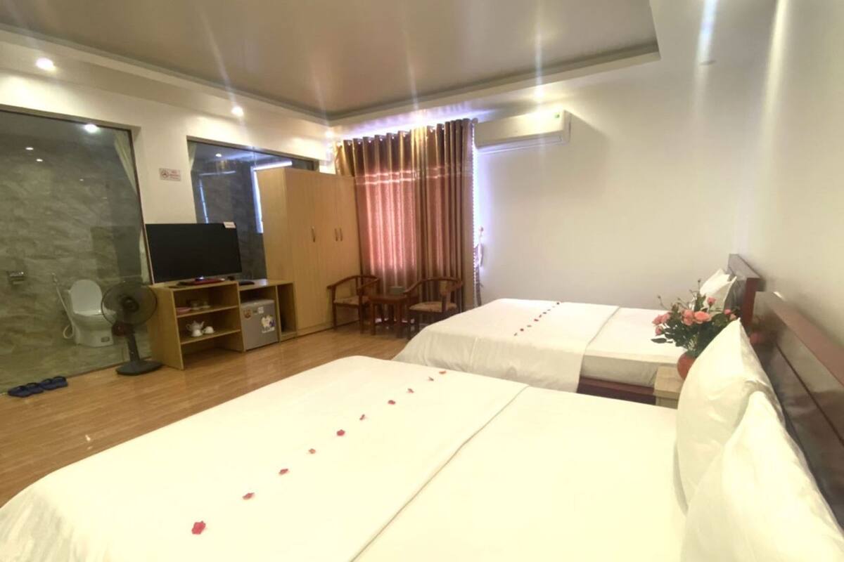 Minibar, in-room safe, desk, soundproofing