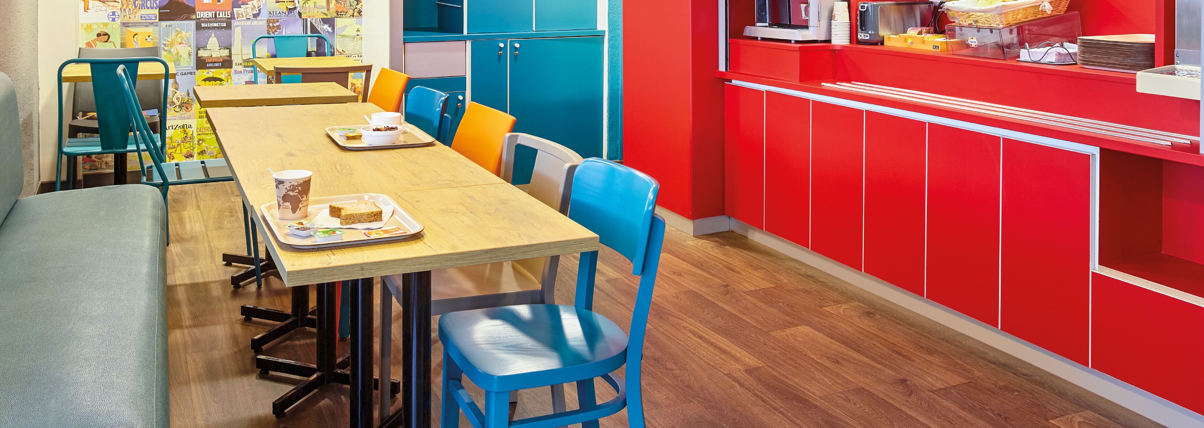 Daily buffet breakfast (EUR 5.9 per person)