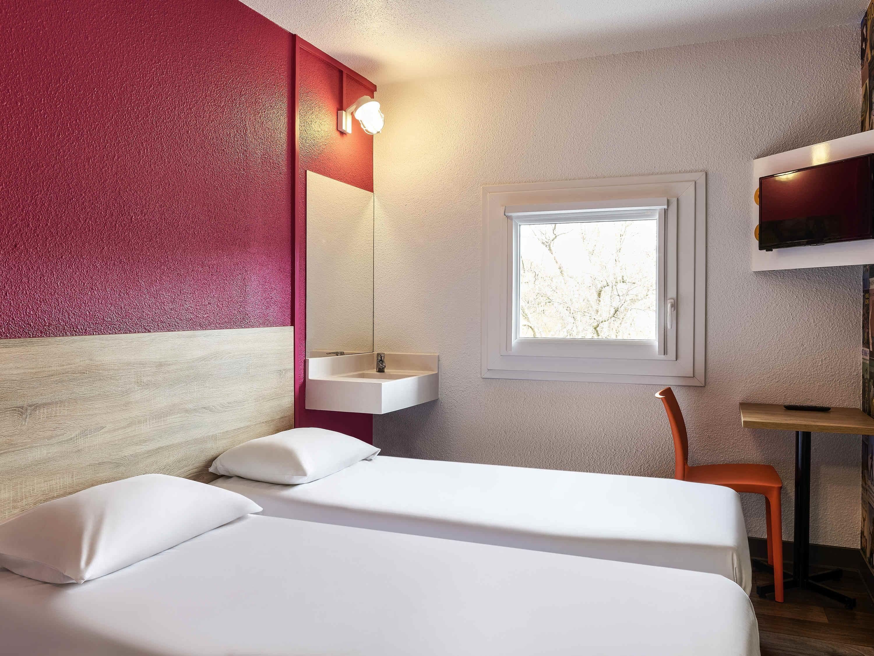 room, 2 single beds (side car) | individually furnished, blackout curtains, soundproofing, free wifi