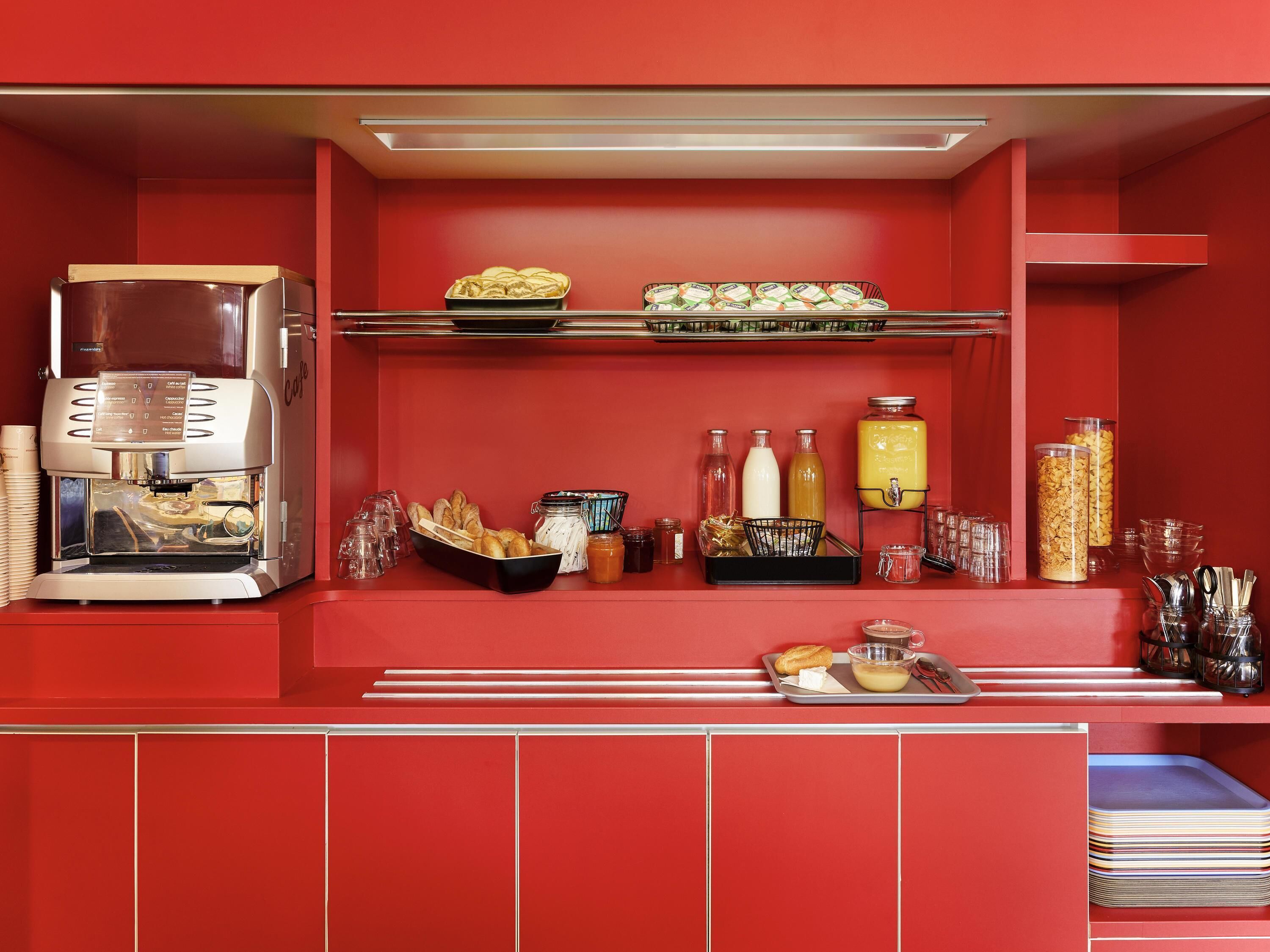 Desayuno buffet diario (EUR 6.90 por persona)