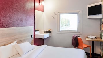 Room Tandem with shared bathroom and toilets | 免费 WiFi、床单