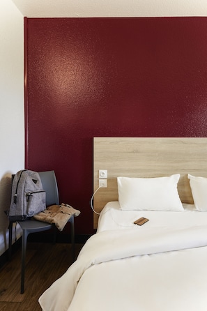 Room (Tandem)