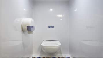 Salle de bain commune