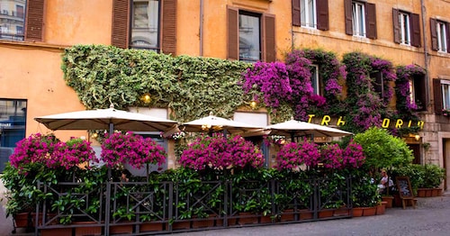 Giuturna Boutique Hotel