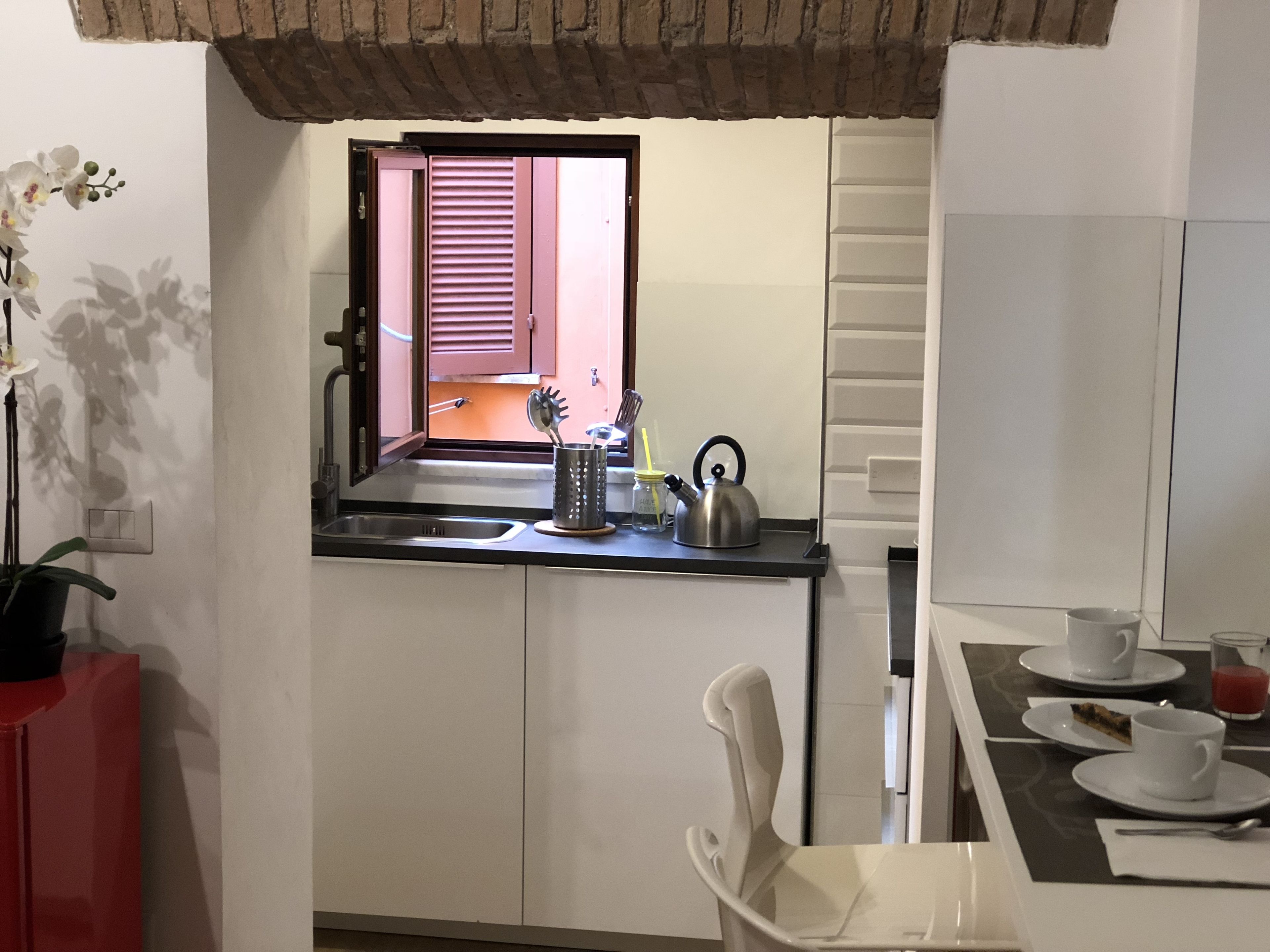 apartment, 2 bedrooms, terrace, city view | private kitchen | toaster, eco-friendly cleaning products