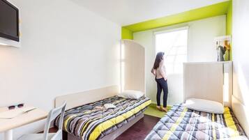 Chambre (Duo) | 1 chambre, lits bébé (gratuits), Wi-Fi gratuit, draps fournis