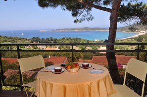 Appartement Duplex, vue mer | Vue depuis le balcon