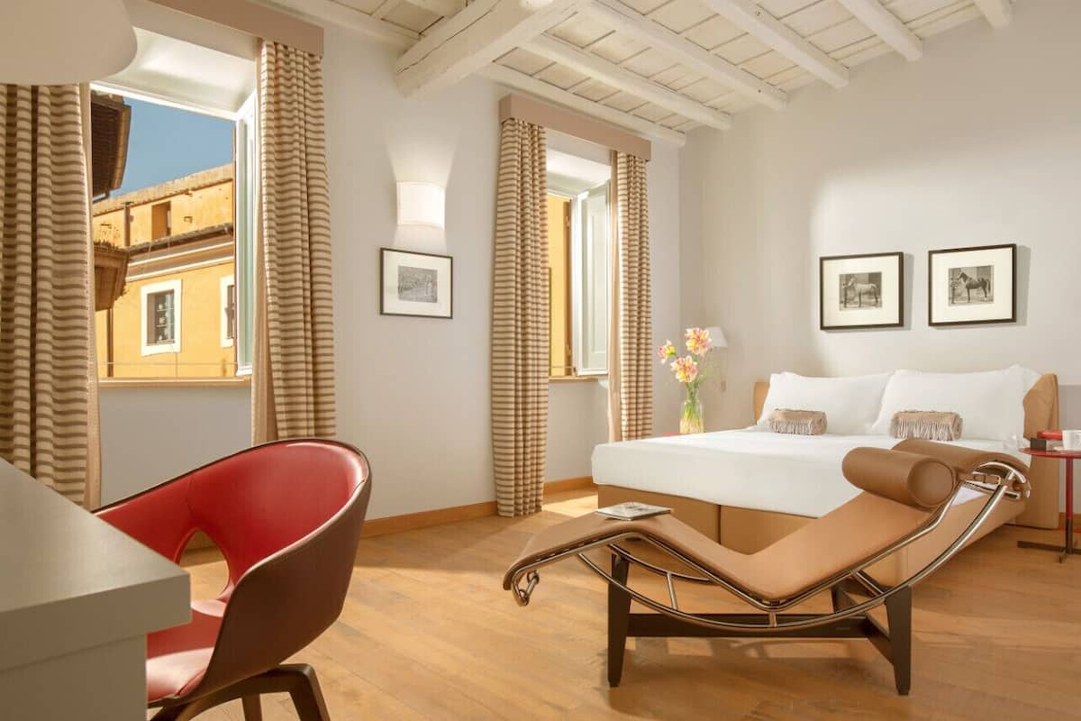 1 bedroom, premium bedding, minibar, in-room safe
