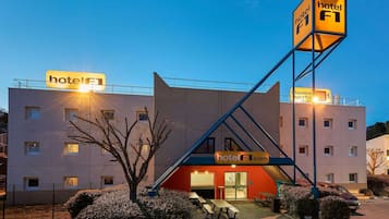 Schreibtisch, kostenloses WLAN, BettwÀsche