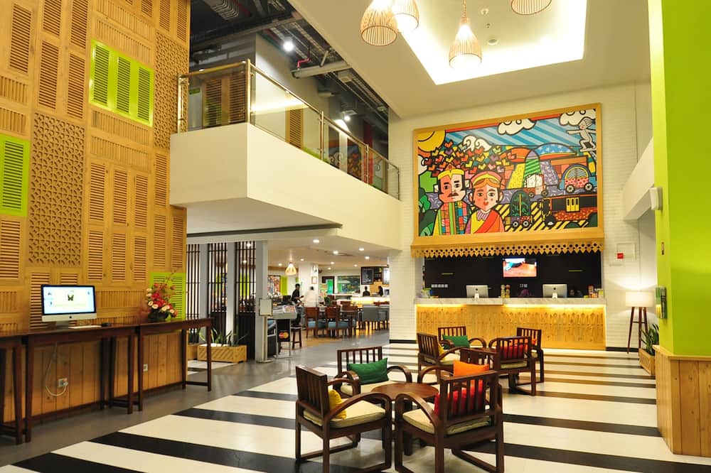 MaxOneHotels.com at Kramat