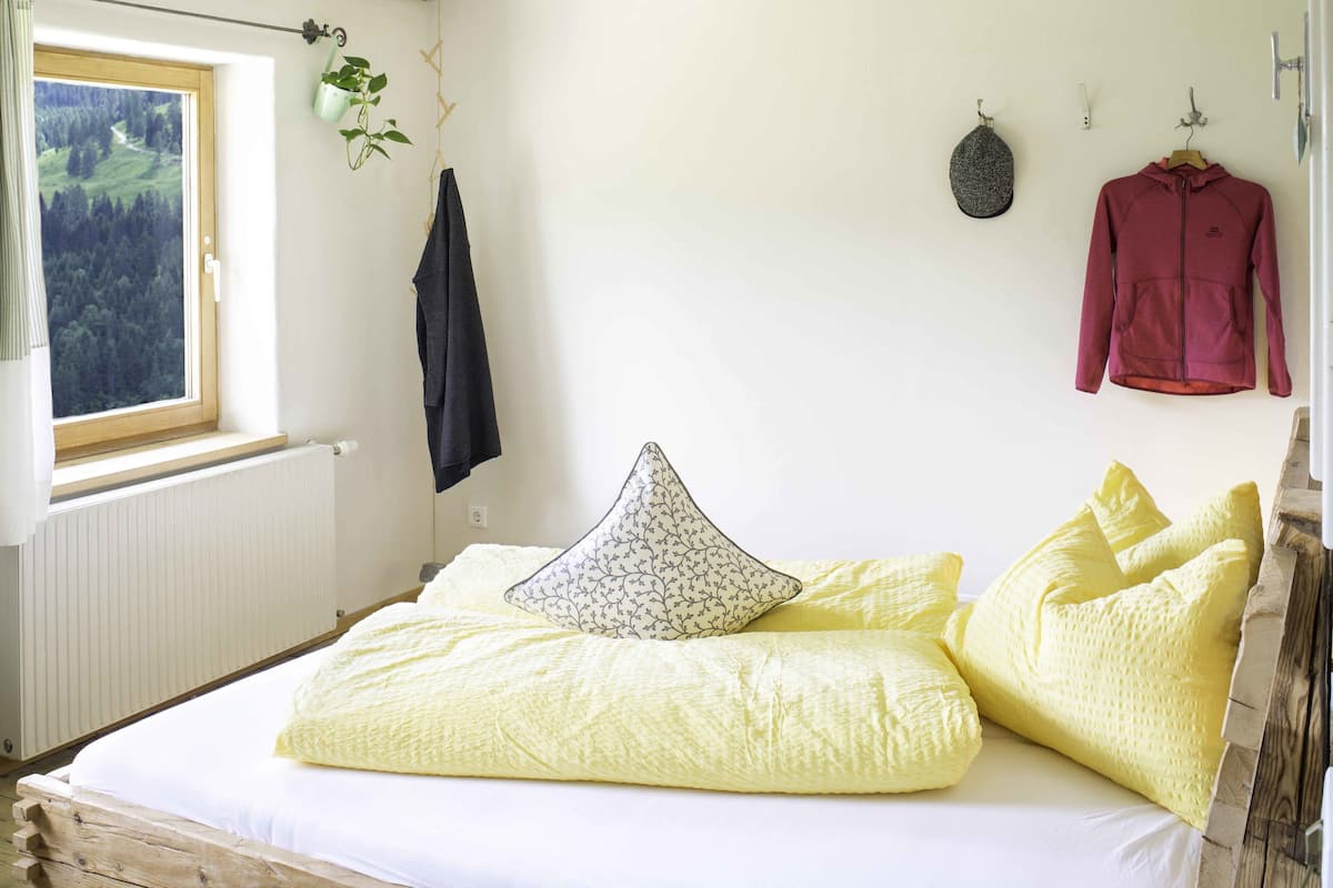Panoramic Studio, 1 Bedroom, Ensuite, Mountainside