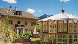 Unclassified image, 5 of 115, button - hepi Lodge (Lesachtal)