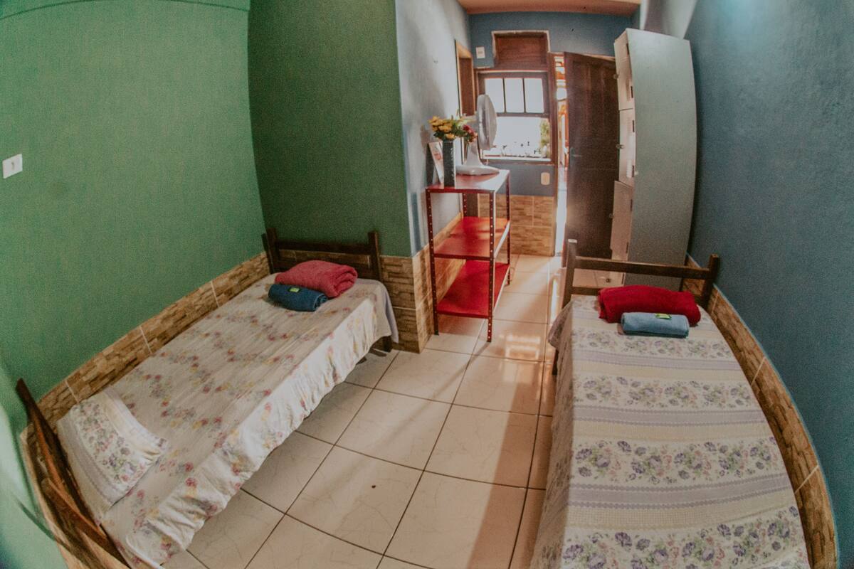 Economy Twin Room | Free WiFi