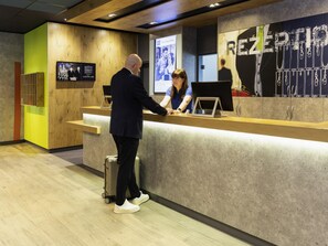 Reception - ibis budget Ludwigsburg (Ludwigsburg)